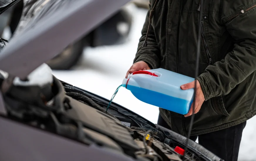 Kühlmittel im Auto wechseln: Schritt-für-Schritt Anleitung für Anfänger und Profis